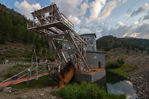 Yankee Fork Dredge