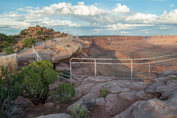 Needles Overlook