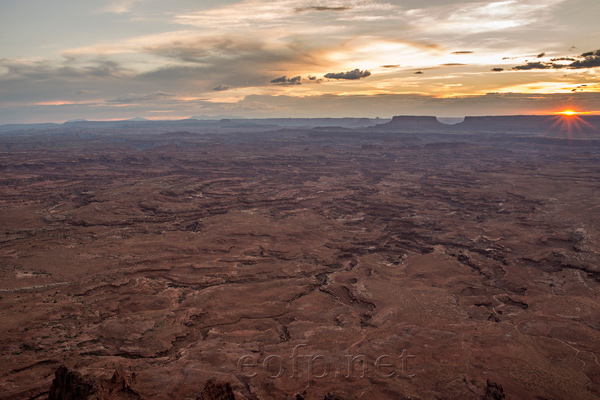 Needles Overlook