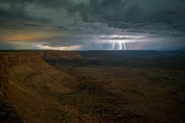 Needles Overlook