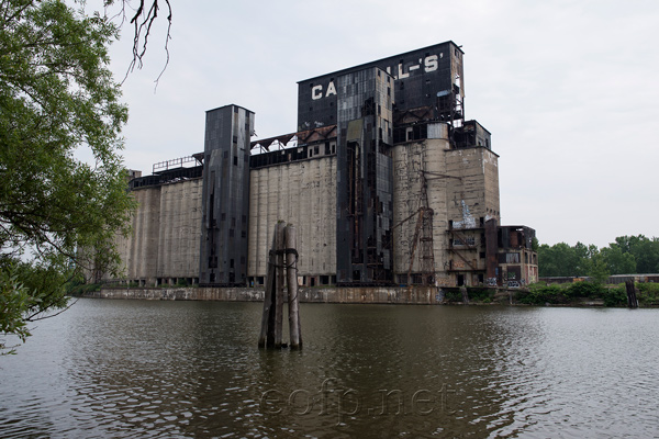 Buffalo Grain Silos and South Lakeshore