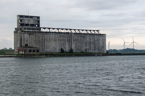 Buffalo Grain Silos and South Lakeshore