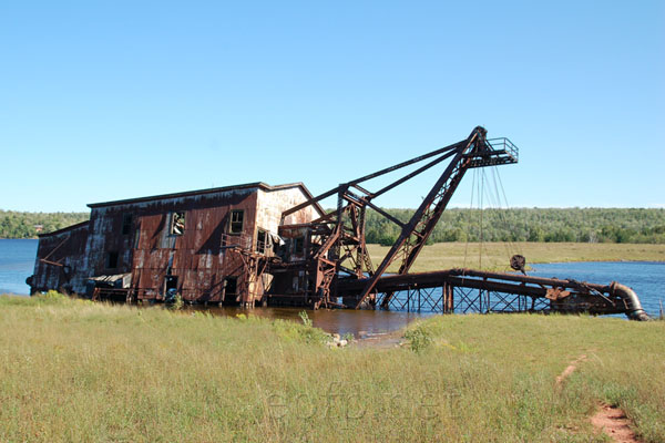 Quincy Dredge