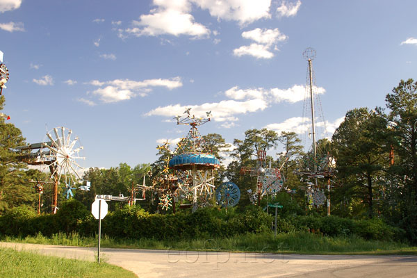 Vollis Simpsons Whirligigs